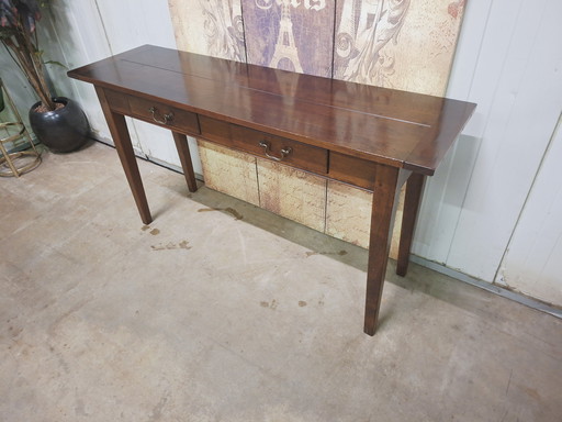 Klassischer Beistelltisch aus dunklem Kirschholz, Konsolentisch, Wandkonsole, Maße: 140 x 40 cm und 75 cm hoch.