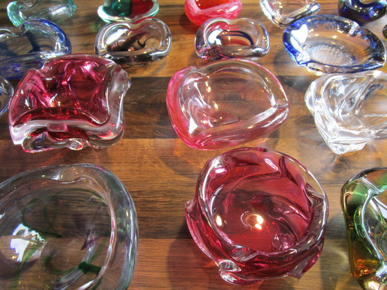 Image 1 of 30x Vintage Ashtrays