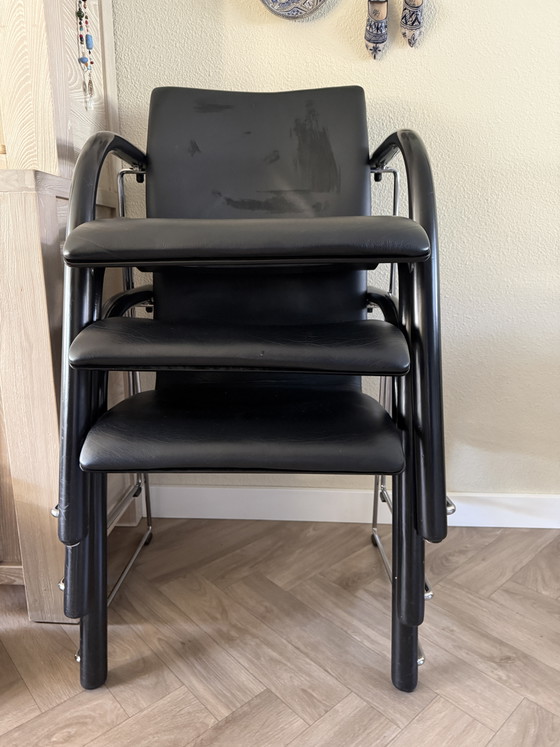 Thonet S 320 Black Leather – Dining chairs, Aluminium (photo 2 of 5)