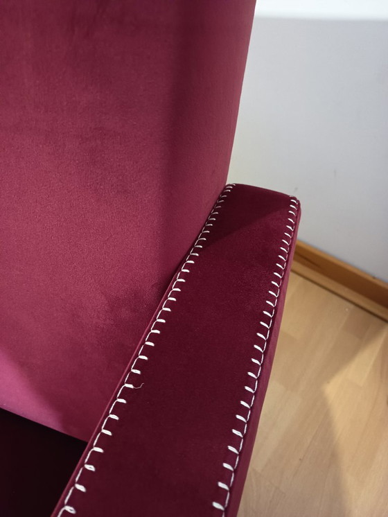 Image 1 of CASSINA 2X Poltrone 637 UTRECHT  (NUOVE MAI USATE) in Velluto 13L Ortigia/Plum con Cuciture in filo Naturale a punta Cavallo