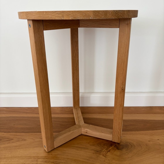 Ronde eiken bijzettafel / krukje, onbehandeld, ø 35 cm, Hout, Bruin (foto 4 van 6)