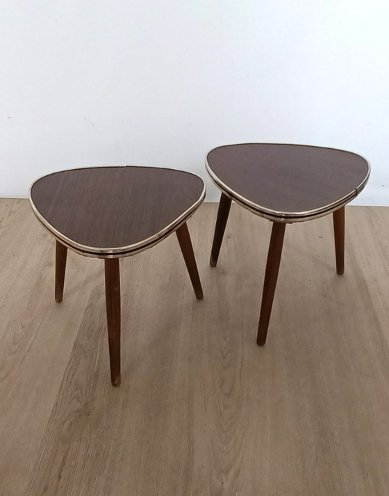 Image 1 of Conjunto de dos mesas auxiliares de los años cincuenta