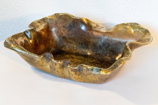 Ciotola in bronzo di Lothar Klute