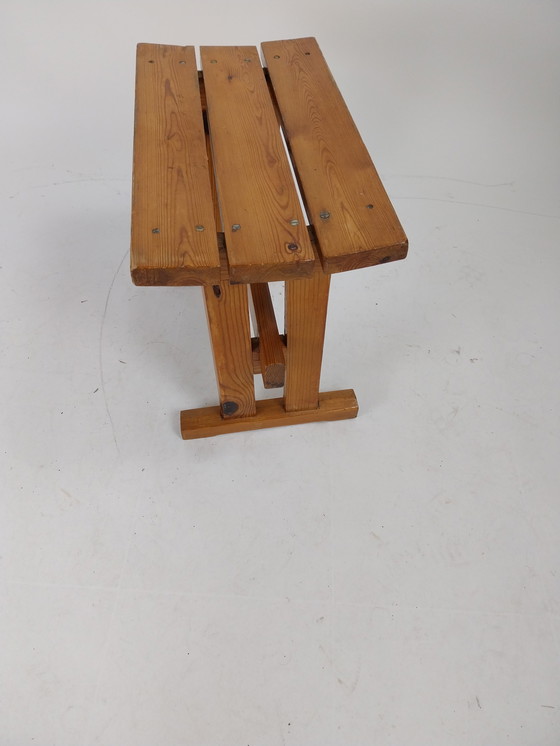Image 1 of 1 sgabello in pino anni '70 Scandinavia