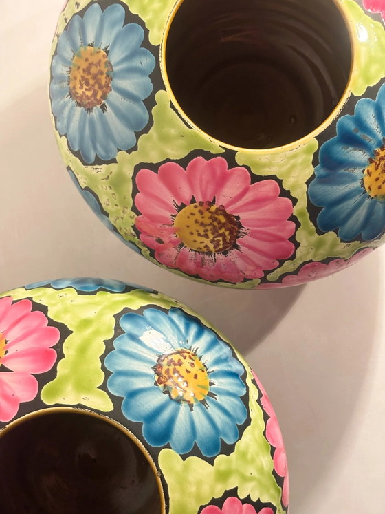 Pair of Hand-Painted Ceramic Vases with 60s Flower Power Floral Motifs (photo 10 of 17)