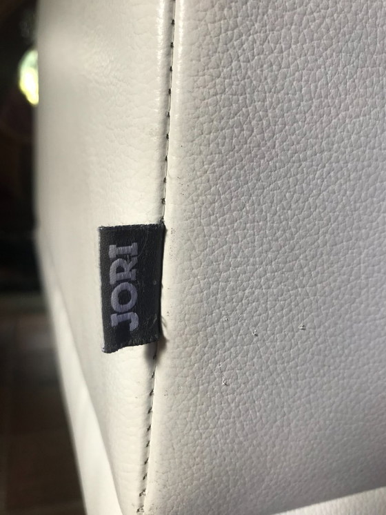 Image 1 of Sillón de diseño Jori Chillap de cuero Konia blanco