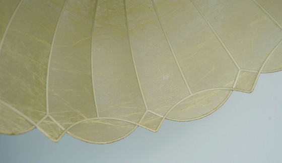Image 1 of Très belle suspension cocon moderne du milieu du siècle, années 1970