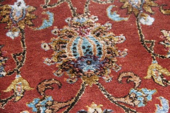 Image 1 of Originele, authentieke, pure zijden Hereke 150 x 92 cm, in topconditie.