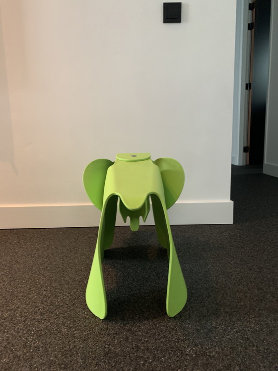 Image 1 of Vitra Eames Elephant Hochstuhl Großes Modell