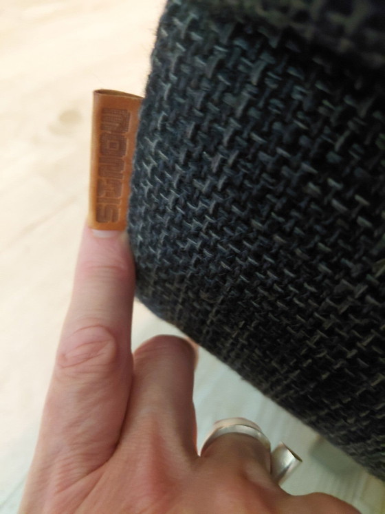 Image 1 of Montis Axel Footstool / Hocker / Poef