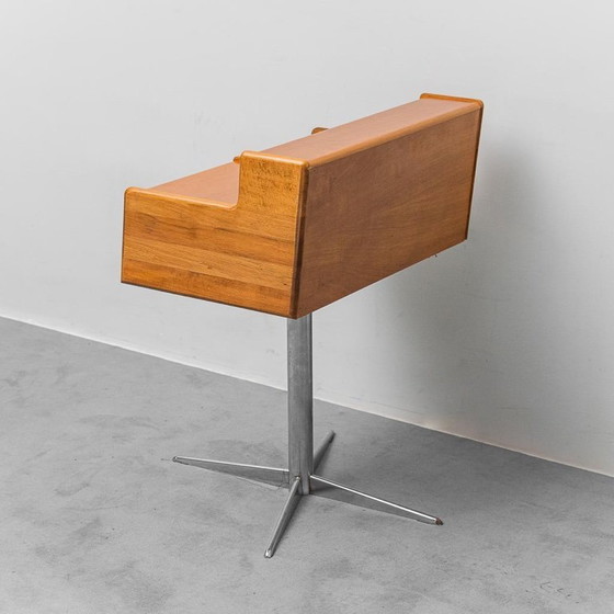 Image 1 of MOBILE TAVOLINO FIMSA SU PIEDISTALLO IN METALLO ANNI ’60 VINTAGE MODERNARIATO