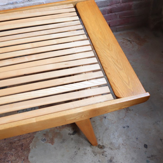 Image 1 of Lit de jour vintage en bois de frêne clair Holma swissb lit 1 personne