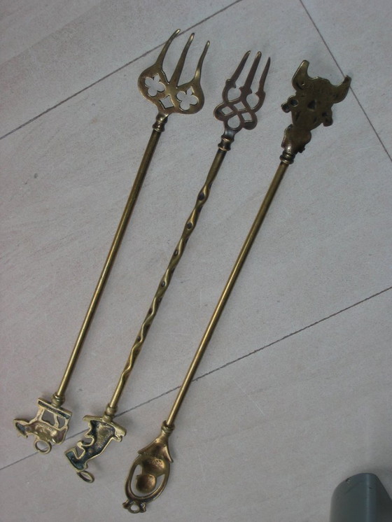 Image 1 of Juego de tres tenedores antiguos para tostar
