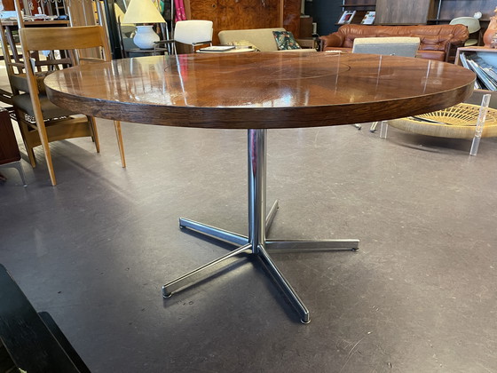 Image 1 of EMÜ round dining table with rotating disc