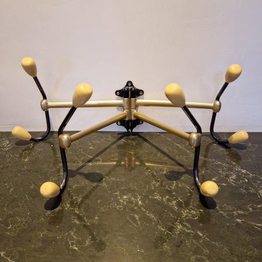 Porte-manteau vintage des années 1950 doré