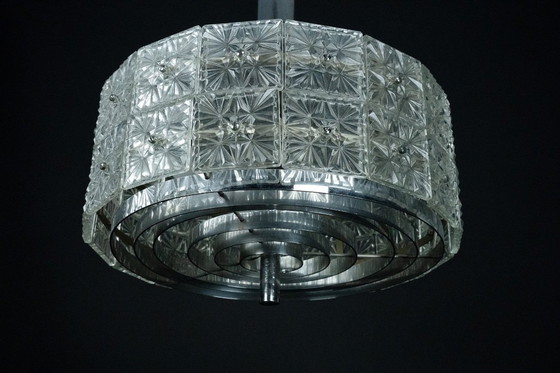 Image 1 of Lampadario vintage Kinkeldey in cristallo e cromo. Germania anni '60