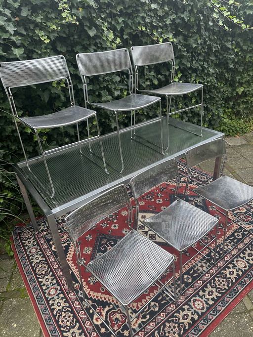 6X Arrben Italy chairs with table