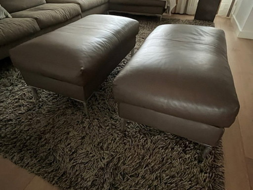 In vendita: 2 pouf sottili in pelle 95x55 cm bronzo (come nuovi)