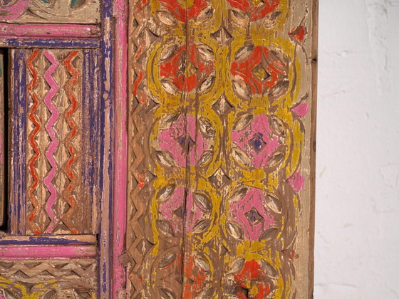 Meuble bas ancien sculpté avec tiroirs en pin – Xinjiang, circa 1900 – Vaisseliers (photo 40 of 40)