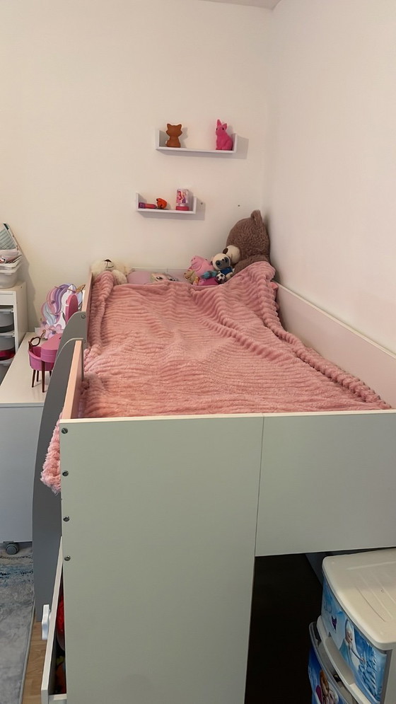 Image 1 of Children's bed