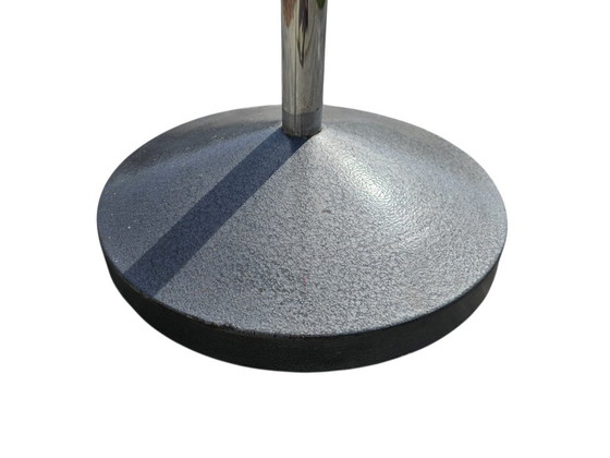 Image 1 of Gispen - Modell 9807 - Industrielle Stehgarderobe mit Karussellfunktion - 1960