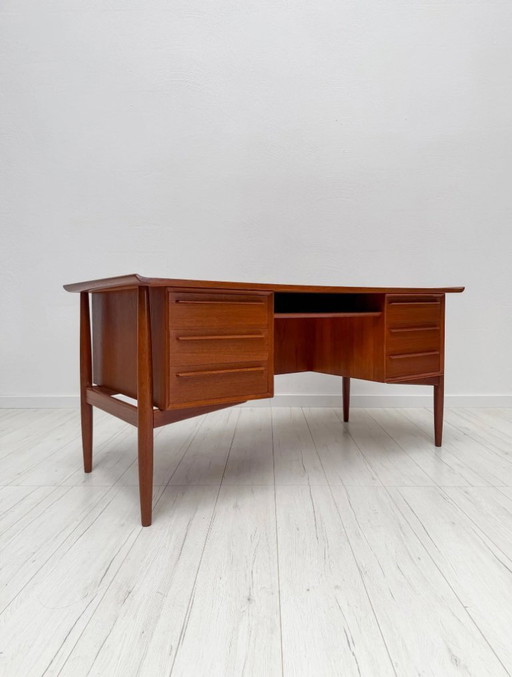 Vintage Deens Teakhouten schrijfbureau van Arne Vodder voor H.P. Hansen, jaren zestig