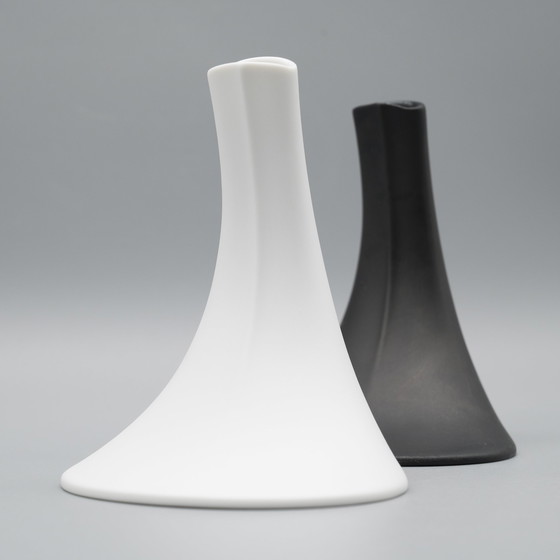 Image 1 of Vase Rosenthal "HEELS" Duo Design James Kirkwood Porcelaine Bisque Noir & Blanc