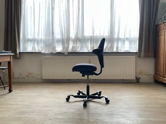 Image 1 of HÅG Capisco 8126