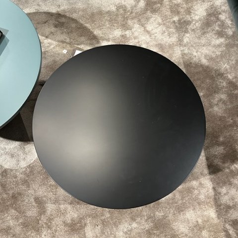 Image 1 of Tavolino Cassina 194.M2 - Ø40