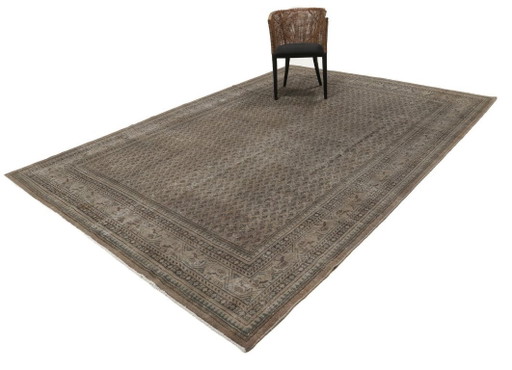 Hand-knotted vintage art rug 353x252