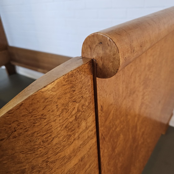 Image 1 of Ensemble de chambre Art Déco en érable moucheté et marbre