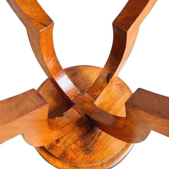 Image 1 of Mesa auxiliar modernista art déco antigua, mesa de centro de nogal, años 30