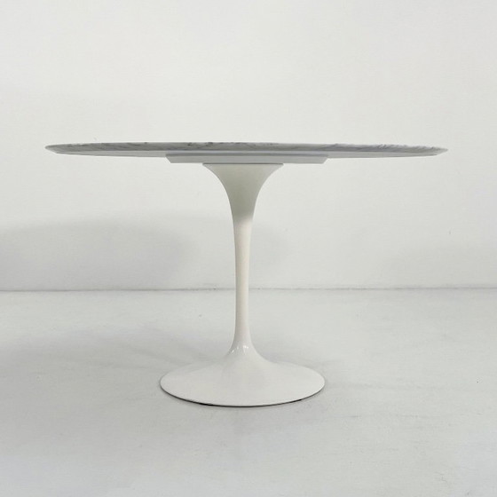 Image 1 of Marble Tulip Dining Table 120 cm by Eero Saarinen for Knoll, 1960s