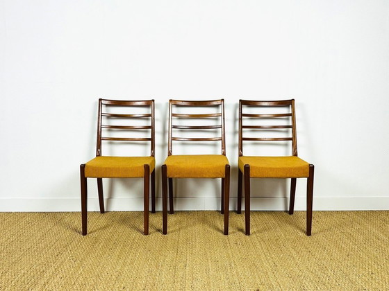 Image 1 of Set di 3 sedie da pranzo scandinave in teak e velluto a coste, 1960