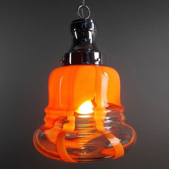 Image 1 of Lampada a sospensione a una luce Mazzega Murano anni '70 in vetro soffiato a mano e cromo.