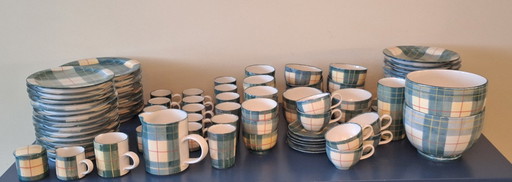 Complete dinner service from Anta Scotland Mcleod