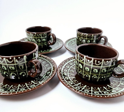 Mid-century set of 4 coffee cups with saucers | Amazing vintage hungarian espresso pottery | Unique hand-painted ceramic