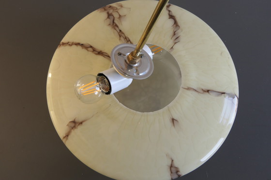 Image 1 of Lampada da soffitto Art Déco in vetro marmorizzato beige marrone