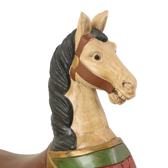 Image 1 of Cheval de carrousel vintage en bois