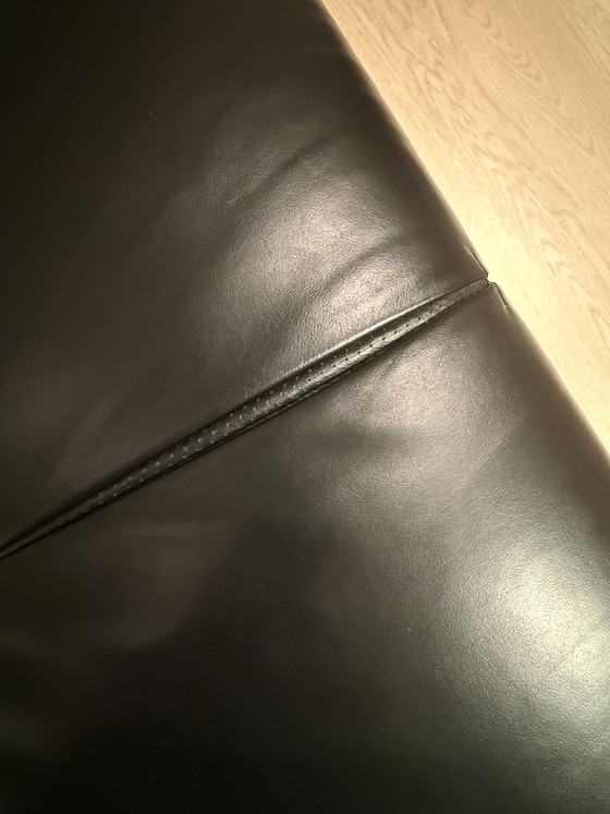 Image 1 of B&B Italia Tufty-Time, cuero negro