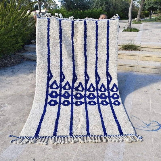 Handmade Moroccan rug in natural wool 250cm x 150cm – Rugs & carpets, Cotton (photo 9 of 9)