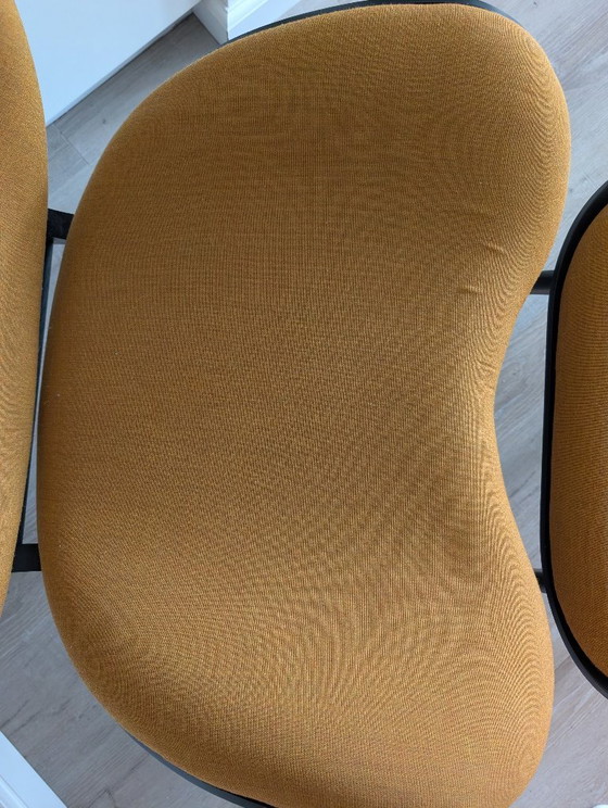 Umage A Conversation Piece - Okergeel / Zwart – Fauteuils, Textile, Wood (photo 6 of 9)