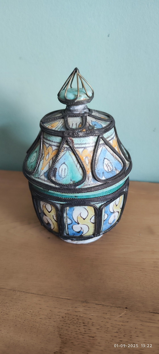 Image 1 of Bol ancien en céramique émaillée, fait main.