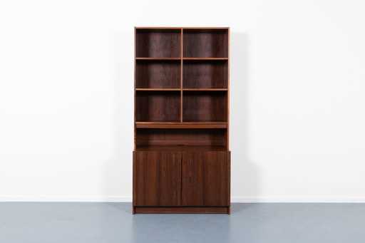 1970er Jahre Dänischer Nussbaum Furnier Schrank