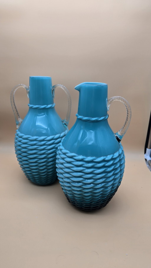 Par de jarras vintage de vidrio opalino turquesa - Empoli, años 50/60 – glaskunst, Glass