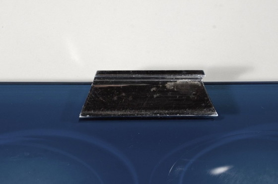 Seifenablage in Kobaltblau, 32 cm breit x 12 cm tief, Fontana Arte zugeschrieben, 1970 – Wanddekoration, Glass (photo 3 of 5)