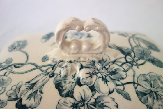 Image 1 of Sopera pequeña de tierra de hierro Gien Capucines