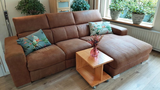 Longchair sofa with relaxation system