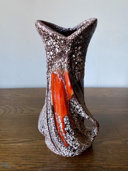 Gran jarrón de cerámica con esmalte fatlava de Vallauris, Francia, década de 1950