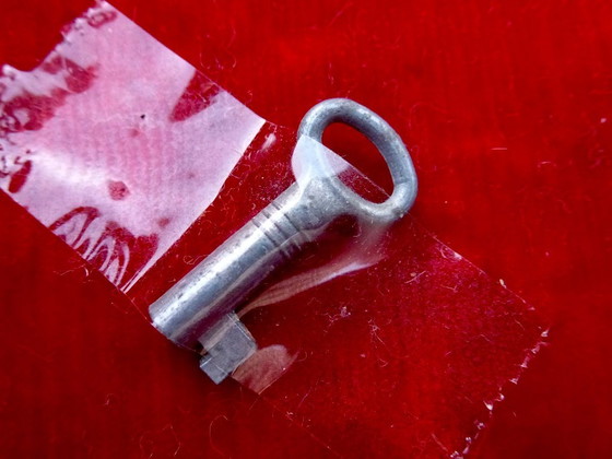 Image 1 of Swiss Large jewelry box with Reuge music box (incl. key) with image of Mona Lisa.